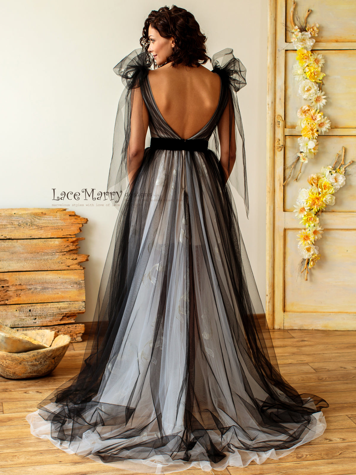 Black Tulle Ombre Wedding Dress - LaceMarry